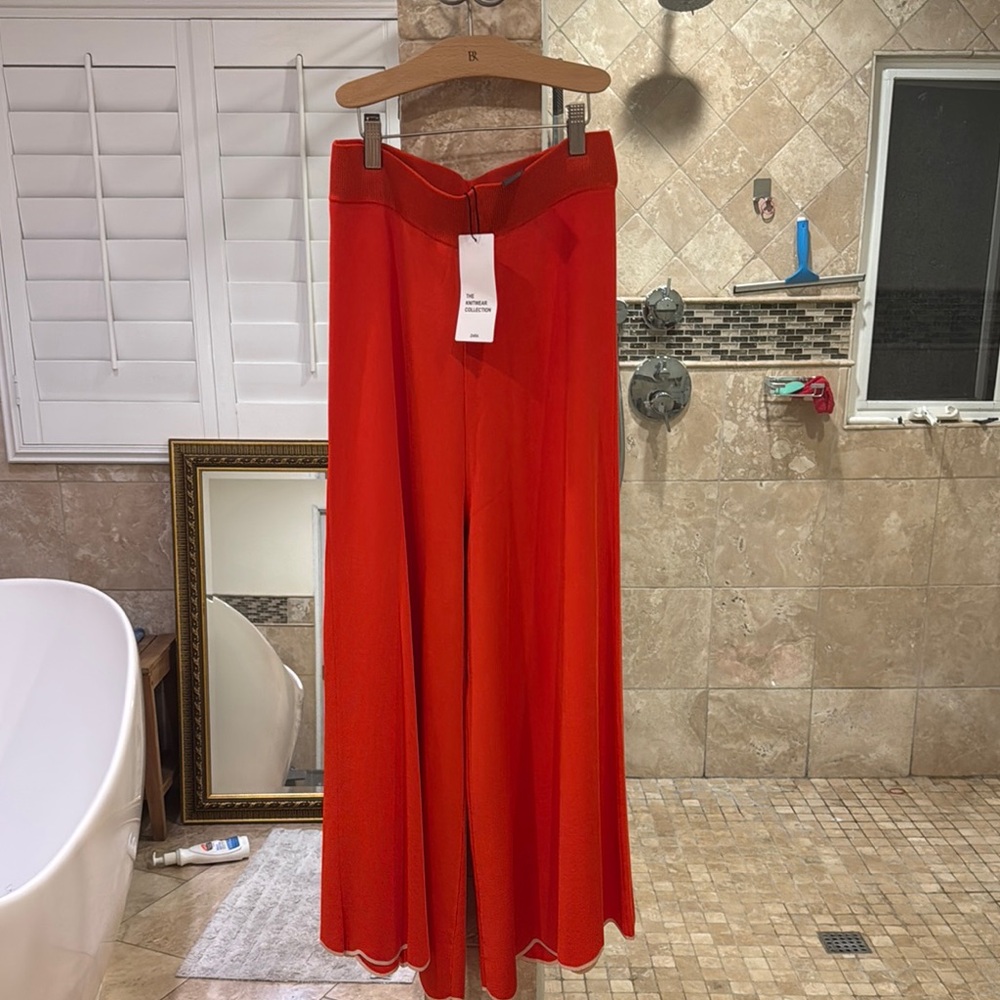 Zara Red Women's Capris